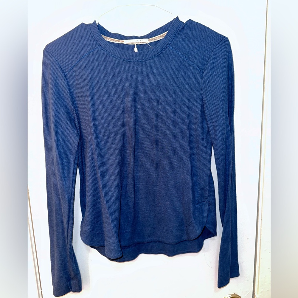 Blue Long sleeve - copper key